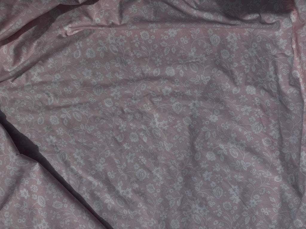 Pink & white ditsy