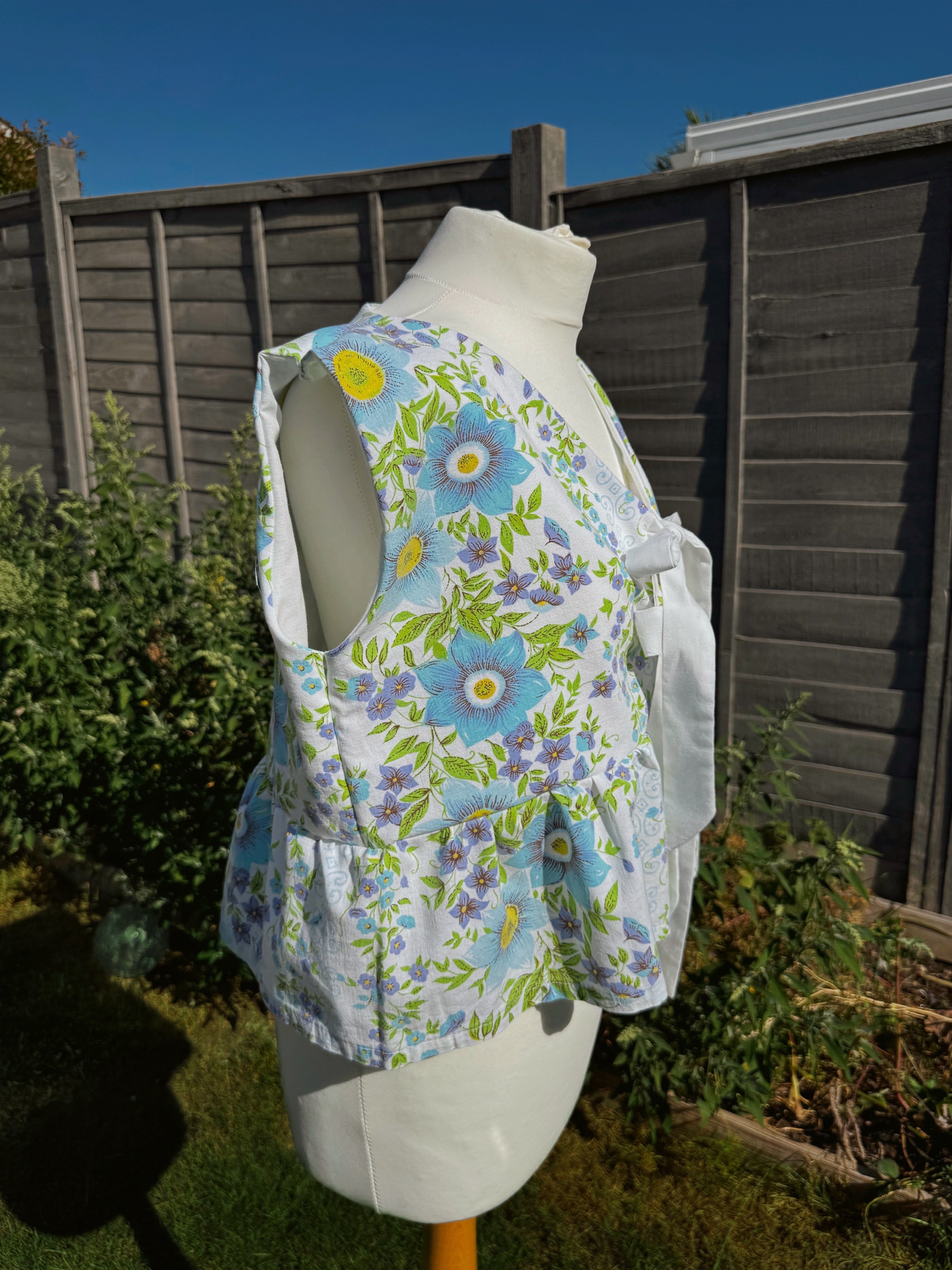 Juno blouse UK10-14