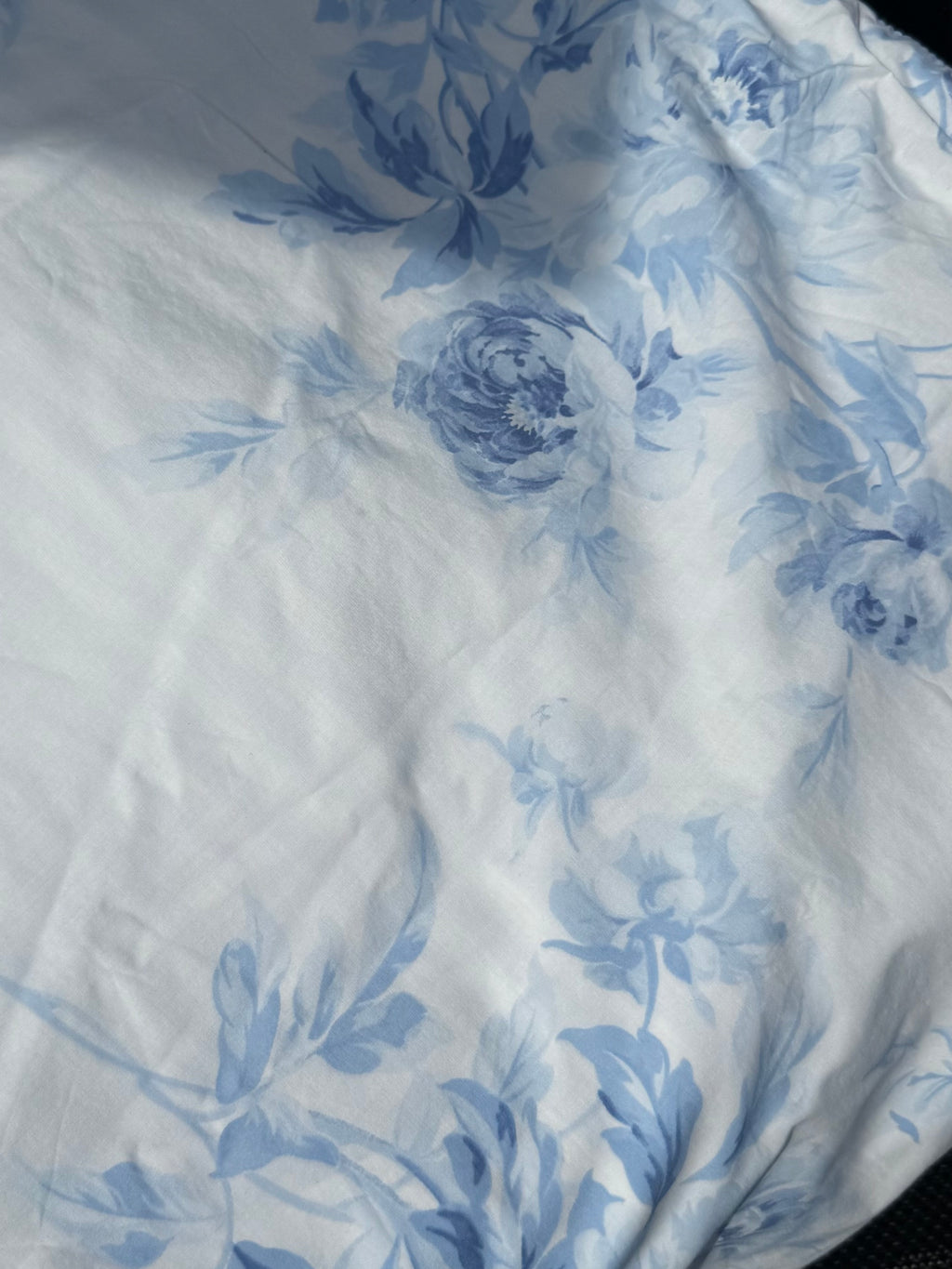 Blue & white floral