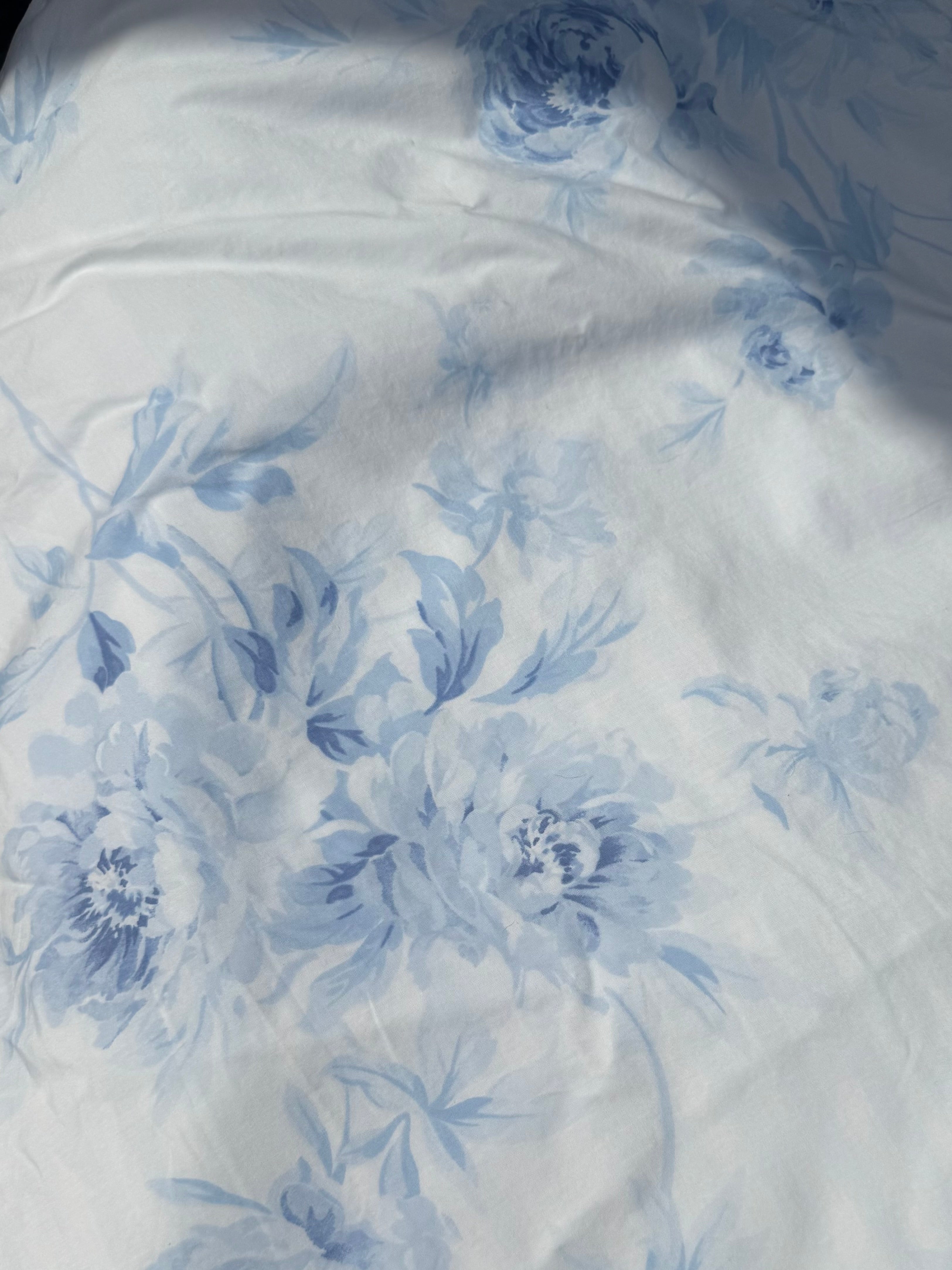 Blue & white floral