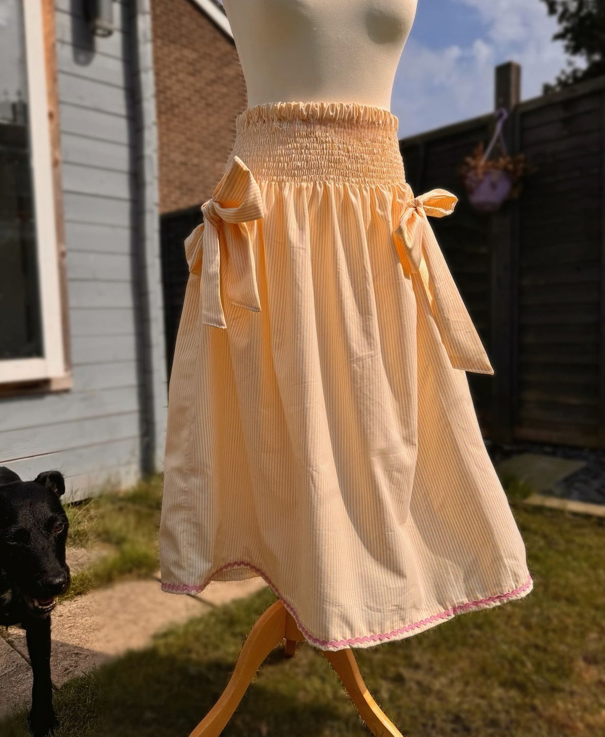Shirred waist bow hip skirt in lemon stripe UK10-16