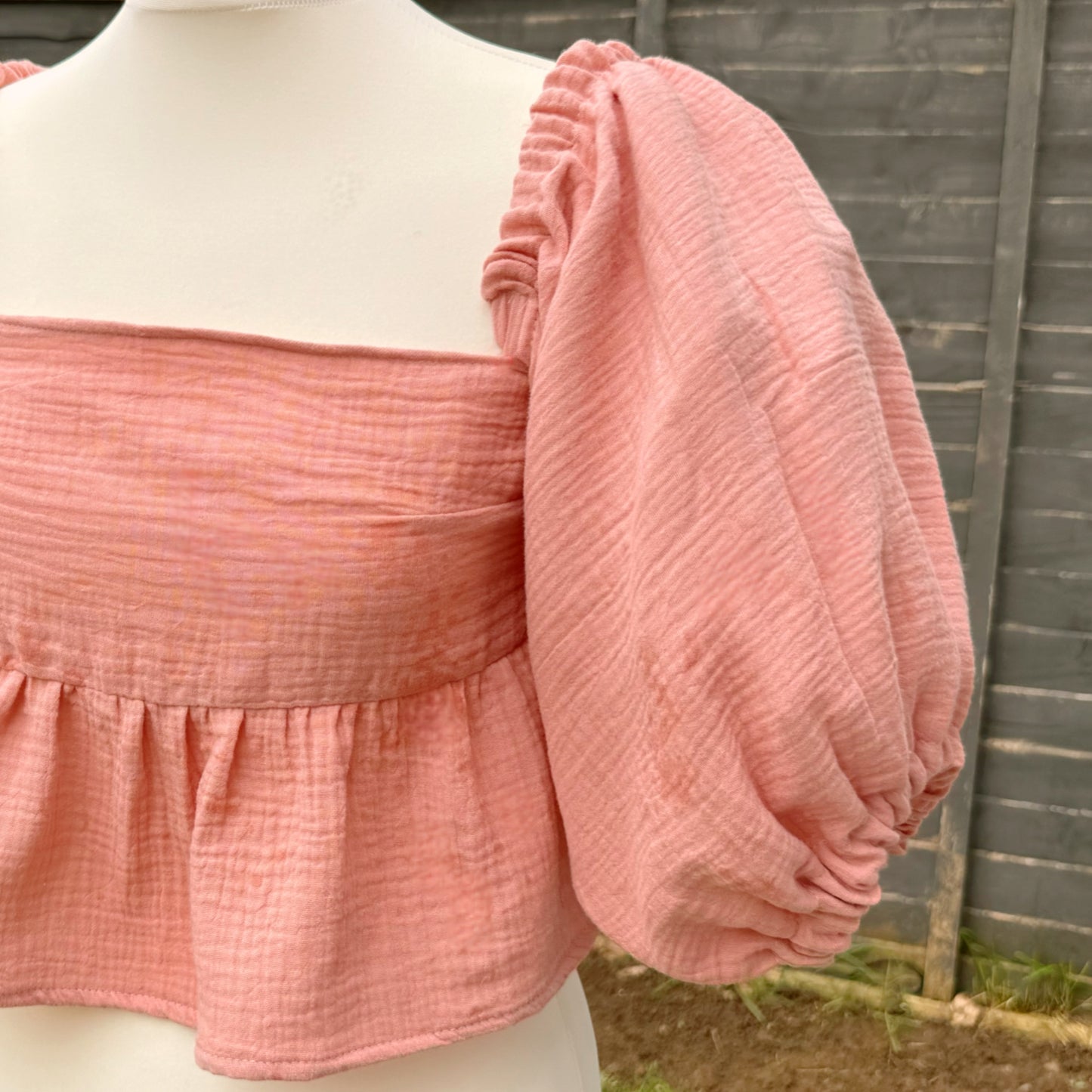 Jessica UK14 in Rose muslin with puff sleeve